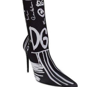 Dolce & Gabbana Women's Black Graffiti-printed Stretch Jersey Boots